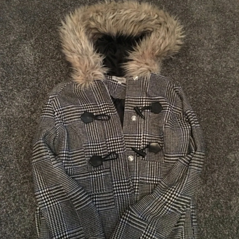 Peacoat/Trenchcoat Fur Jacket